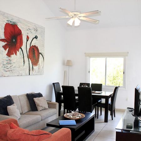 Limnaria Westpark Apartment Paphos ภายนอก รูปภาพ
